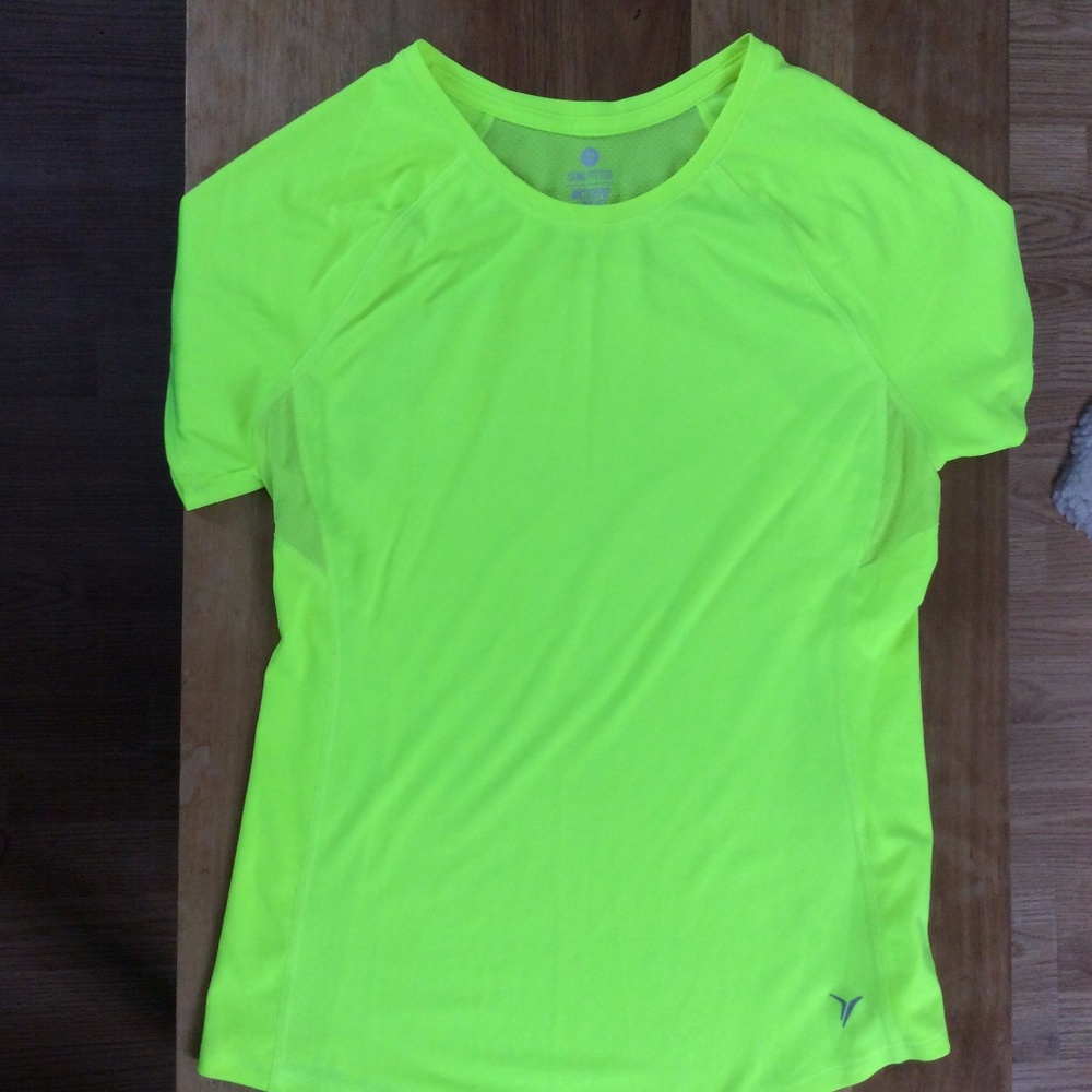 women's running t-shirt